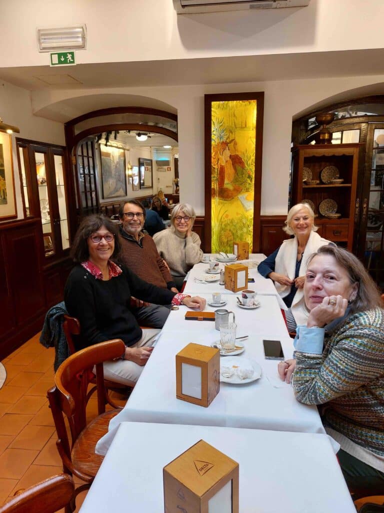 Lisbonne Accueil: Café mensuel